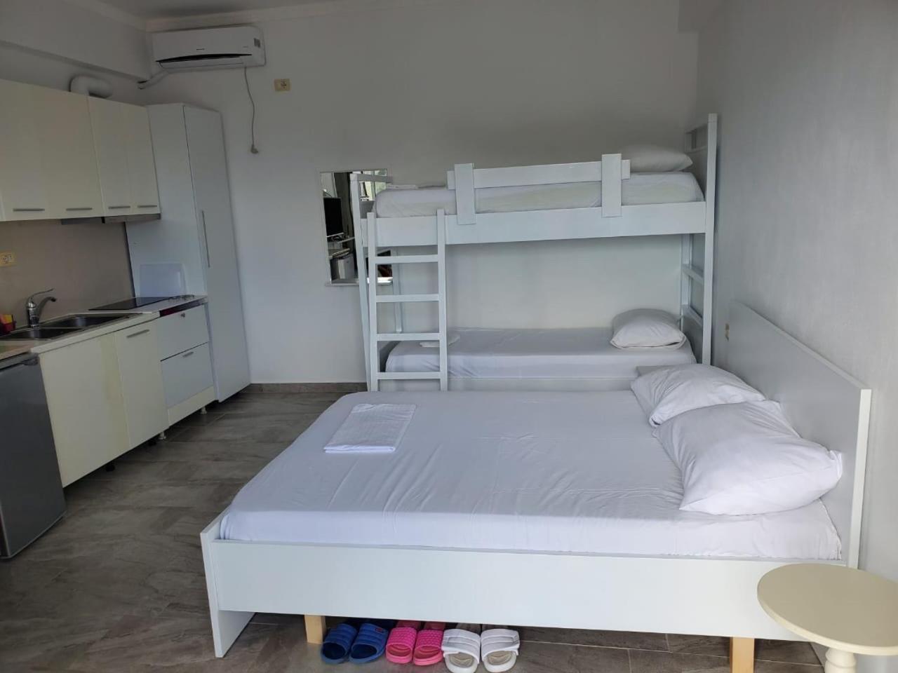 Luigi S Fairyview Apartment Sarandë Exterior foto